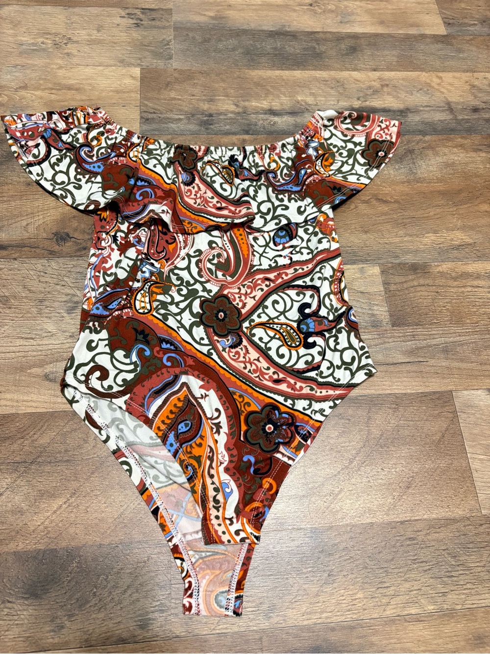 It’s Paisley Off Shoulder Ruffle Bodysuit Women’s Medium Boho Multicolor